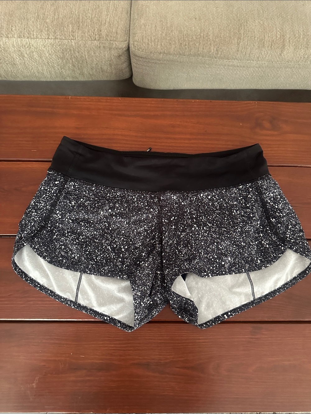 Lululemon Black Speckle Women’s Running Shorts, size 6